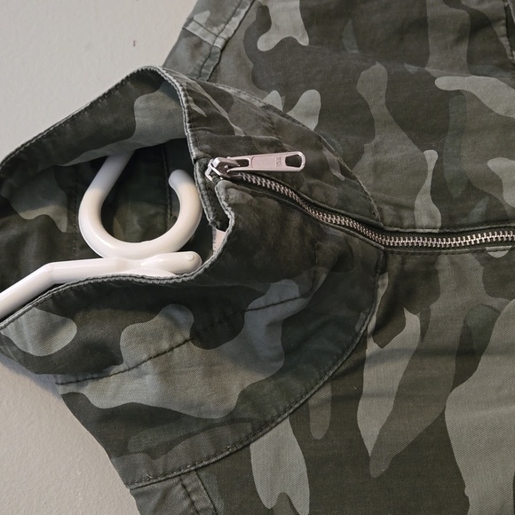 Camo Utility Jacket - Picture 4 of 7